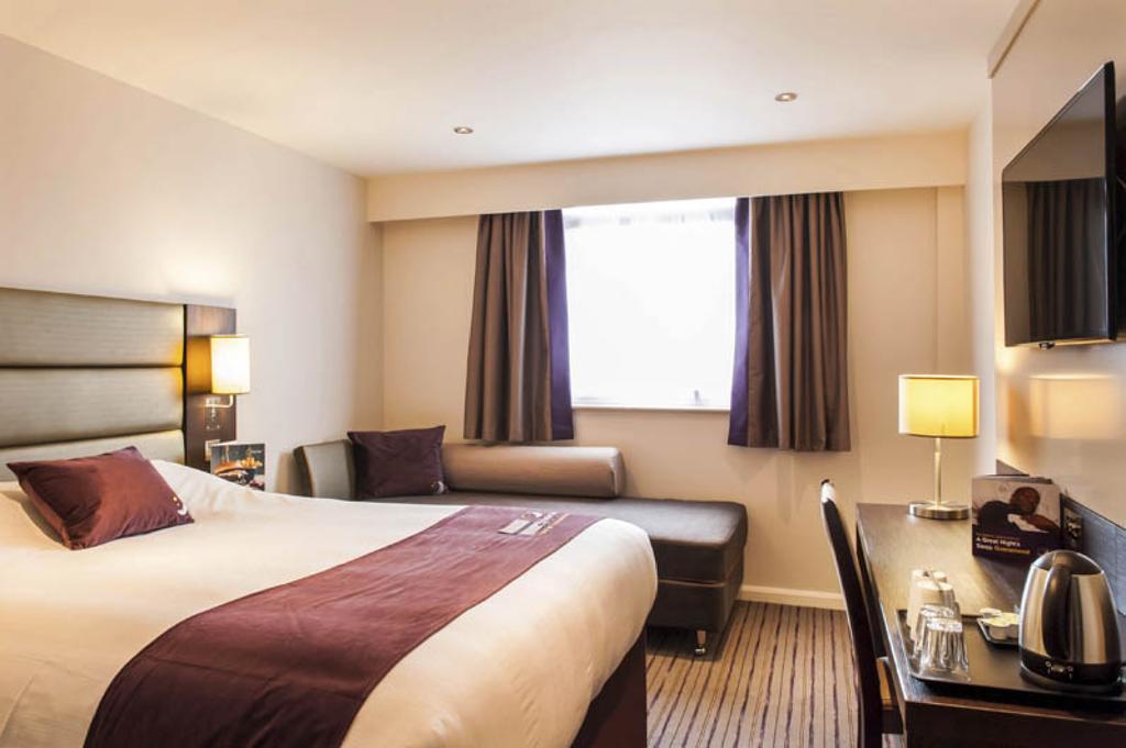 Premier Inn Southampton West Ower Eksteriør bilde