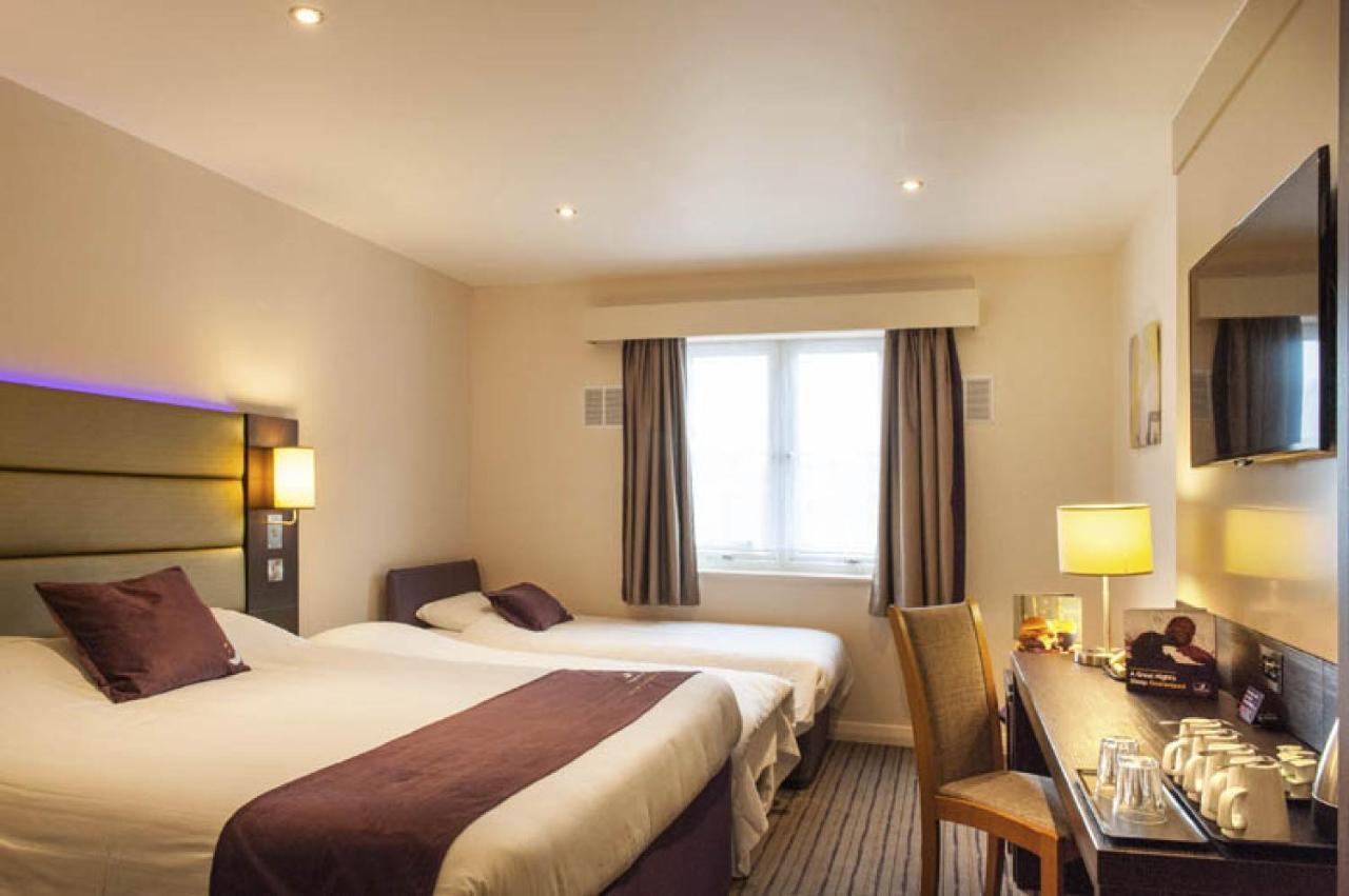 Premier Inn Southampton West Ower Eksteriør bilde
